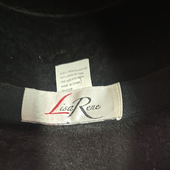 Elegant Red Women's Hat - Picture 4 of 7